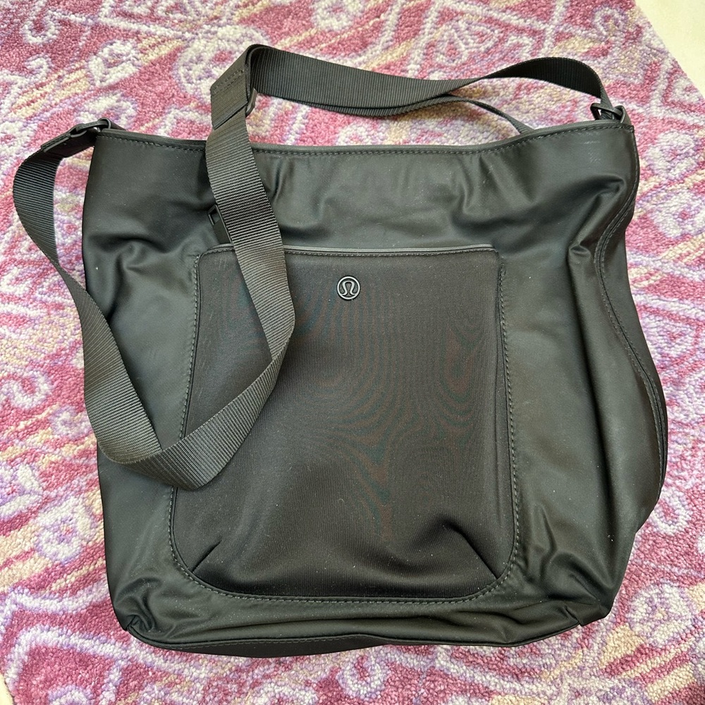 Lululemon All Set Bucket Bag 1L